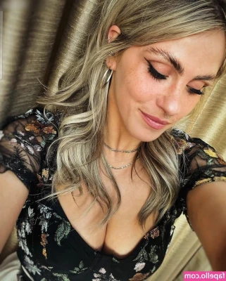 Sarah Mangione [ sarah-mangione ] - I won't stop teasing you all...  Because I love making your chastity