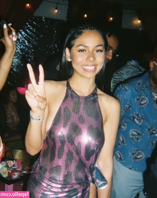 mariahthescientist - Iniciemos algo rico  Charla  rie y pasa un rato agradable y placentero