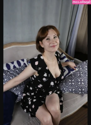 Aliceeshy - 🤭🤭🤭 Alguien que me de calor?