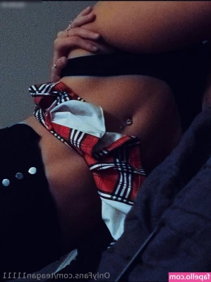 Teagan - One of My favorite color is yellow 💛💛💛