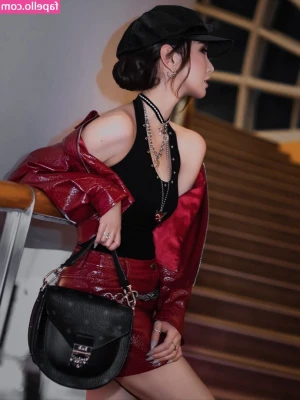 Alodia Gosiengfiao [ alodia-gosiengfiao ] - If you were at the end of my bed with my nylon feet in your face like