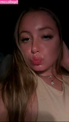 juicyst4r - Waiting on you daddy..