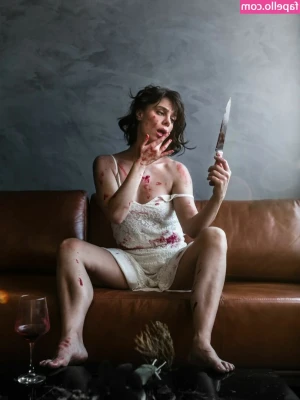 Stephanie Lourenço [ stephanie-lourenc-o ] - Big cum