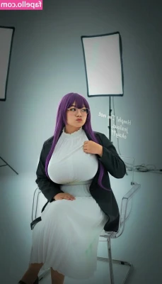 Lynnda.cos [ lynnda-cos ] - Are you all about the boobs or Dat ass