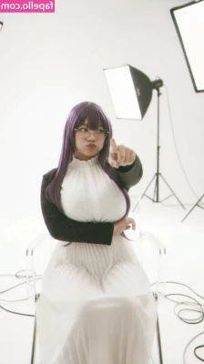 Lynnda.cos [ lynnda-cos ] - Ida the Gamer girl is here to play with your 🍆 🙈💦 Wanna see