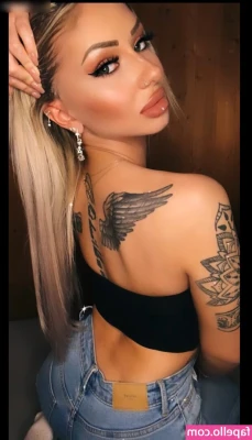 Jessica__cnr [ jessica-cnr ] - Ready for videocall now xx