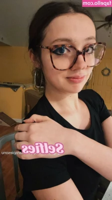 rubyvstiktok - CUMMING DILDO BJ 💦 Happy Monday my favorite people!! I’ll be