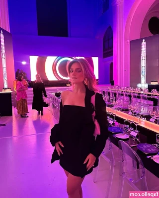 Jessy Hartel [ jessy-hartel ] - Recorded customs today! 🌸😘