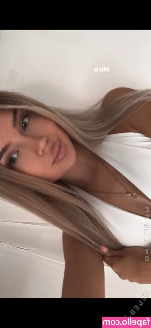 Alexandra laas [ alexandra-laas ] - There's something in your DM 😏