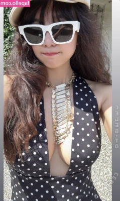 petsha.nguyen [ petsha-nguyen ] - Normal men have normal addictions like substances, gambling and sex. 