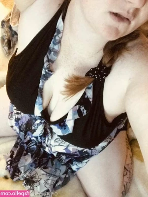 goodgirl9388 - I always have that golden touch! 😘