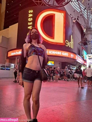 Evelyn Nyte [ evelyn-nyte ] - Thank you for 1.10M LIKES!! (Teaser GIF) •#11B on pinned post 1•