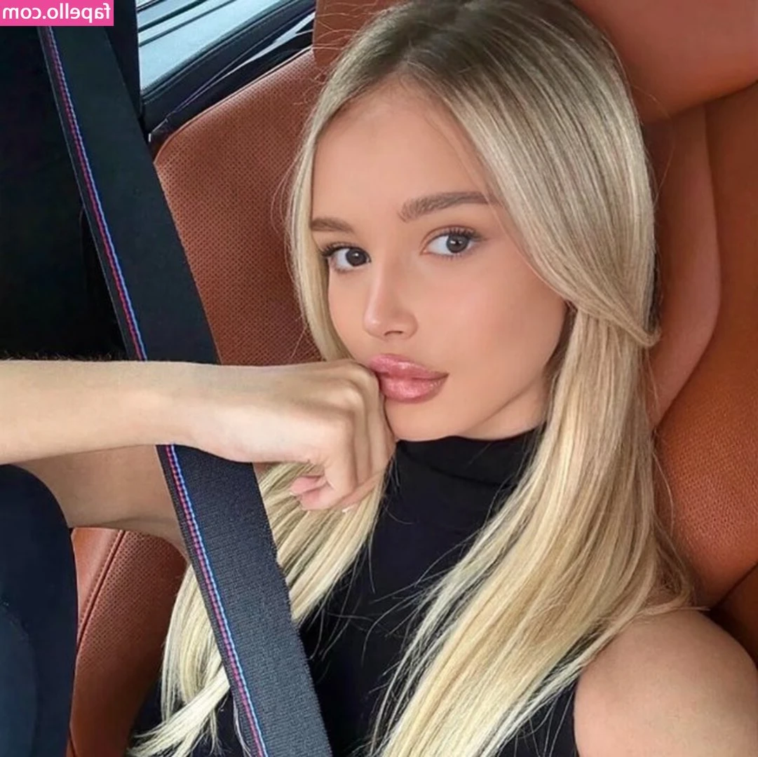 angelbelousova - valentine’s day is my favorite holiday! if u wanna get me a