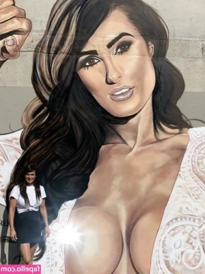 Arabella Del Busso [ arabella-del-busso ] - Got a nice booty shaking video for you for friday!! Let's fucking