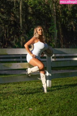 Sara Cheek [ sara-cheek-2 ] - I think is always fun to stay in bed longer on Sundays and play more!