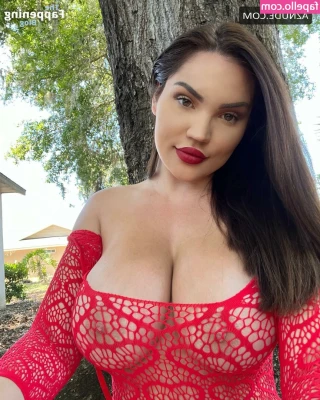 whitneypaige - Yesterday was no weather to record, but today is no better.