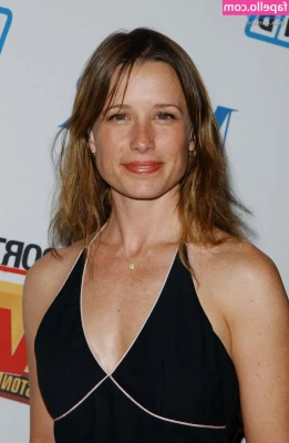 Shawnee Smith [ shawnee-smith ] - Hey baby it’s thirsty Thursday 🤤💧want some ❓🥵