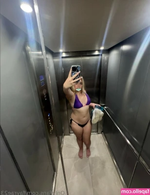 Fayrae23 - I need someone to cum over and fuck me daily please and thank you 🙏