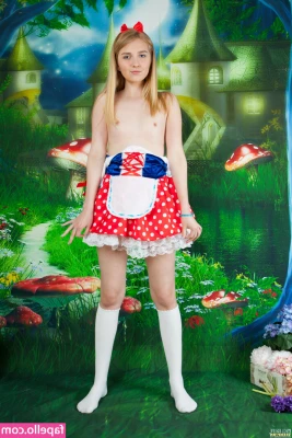 Nimfa - A little tease from My latest ass worship clip!