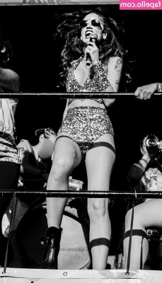 Ana Canas [ ana-canas ] - Wanna see more from this shoot? ☺️🫶🏻