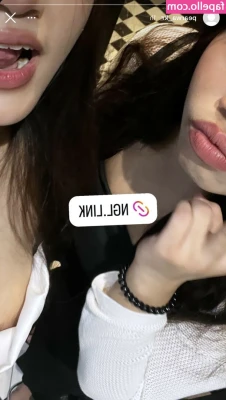 Pearwa_kr [ pearwa-kr ] - Sooo, it's not a great pic, but I have a 4 way collab today so I'm