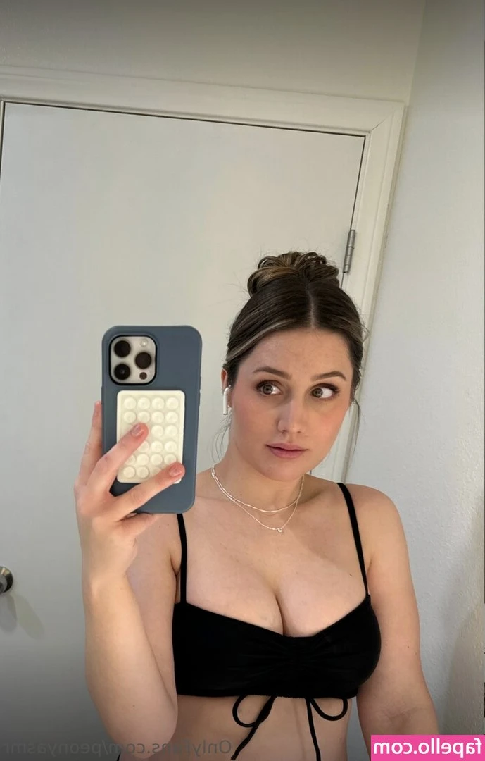 Peony Asmr [ peony-asmr ] - Come get your daily treat 😜