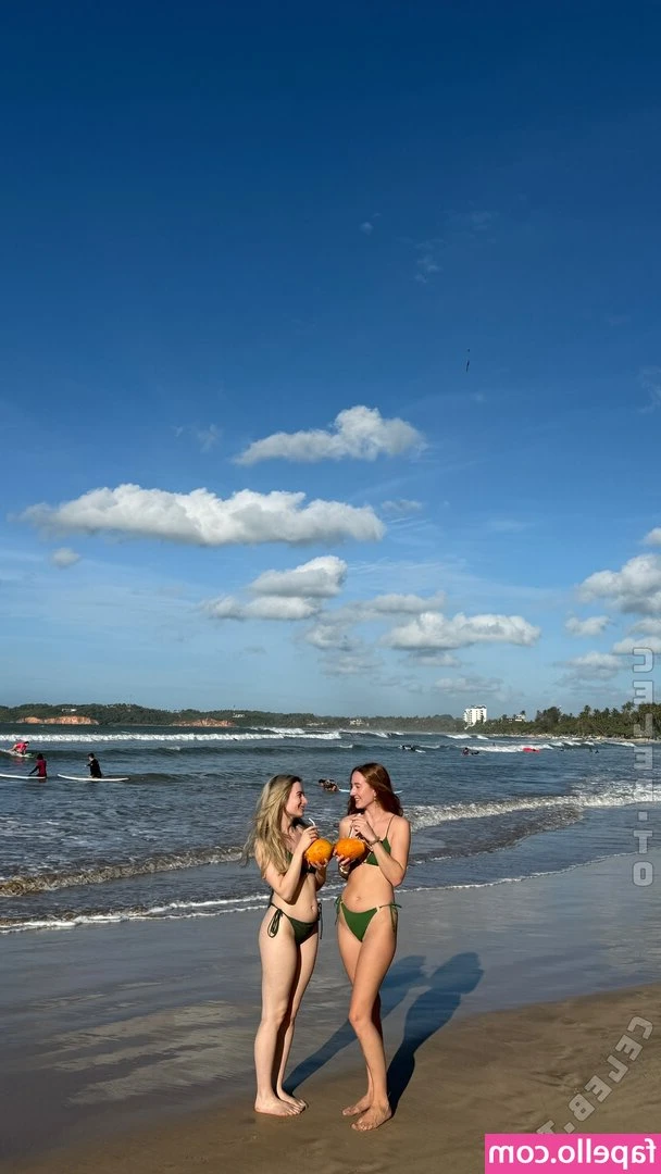 Empresslaurasophie - Felt so sexy in today's outfit. Did you watch my Twitch stream today?