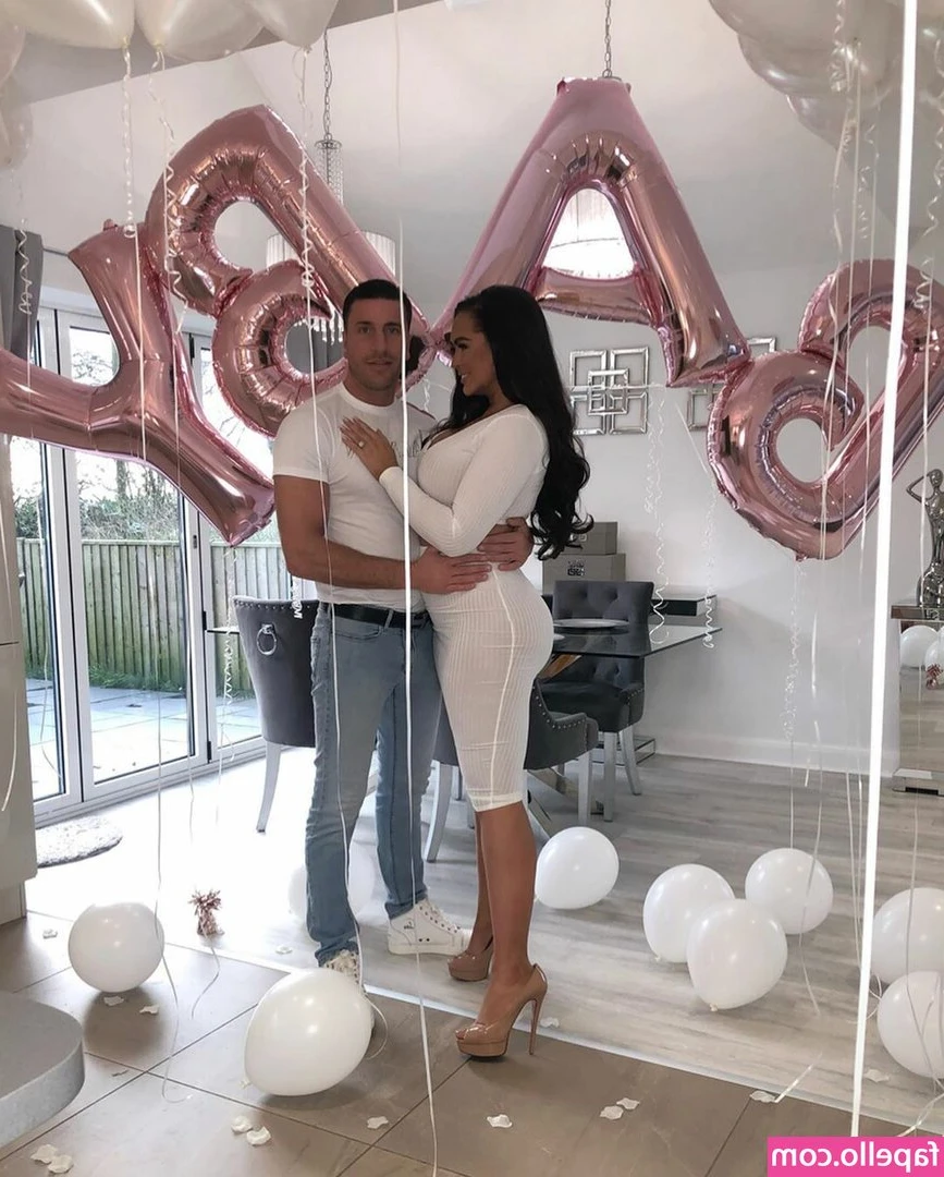 Chanelle McCleary [ chanelle-mccleary ] - Spank me or fill me up first? 😈💞