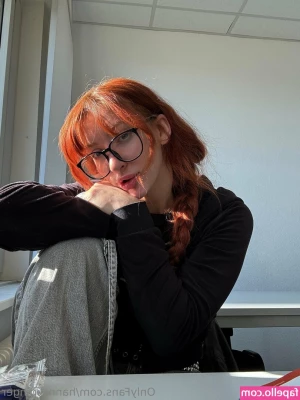 Hanna Ginger [ hanna-ginger ] - Been working on these hamstrings