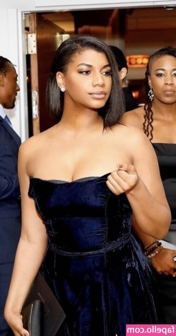 Taylor Rooks [ taylor-rooks ] - 10 minutes video masturbation   orgasm and getting licked by 