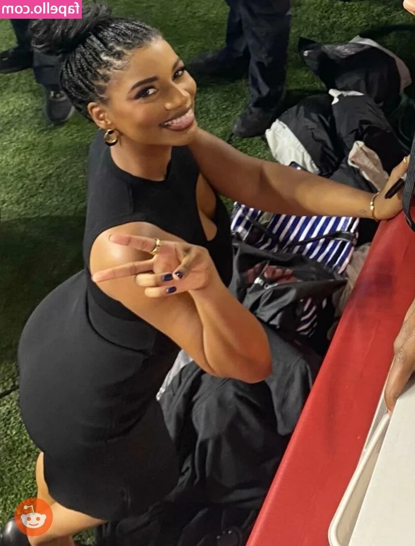 Taylor Rooks [ taylor-rooks ] - A woman, like no one else, knows how to please ... a man