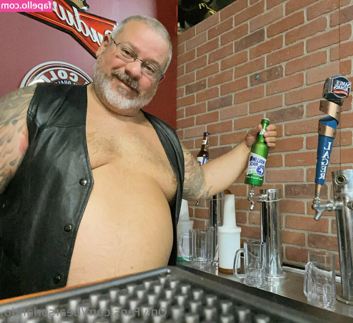 bearsorlando - Ripped 😛