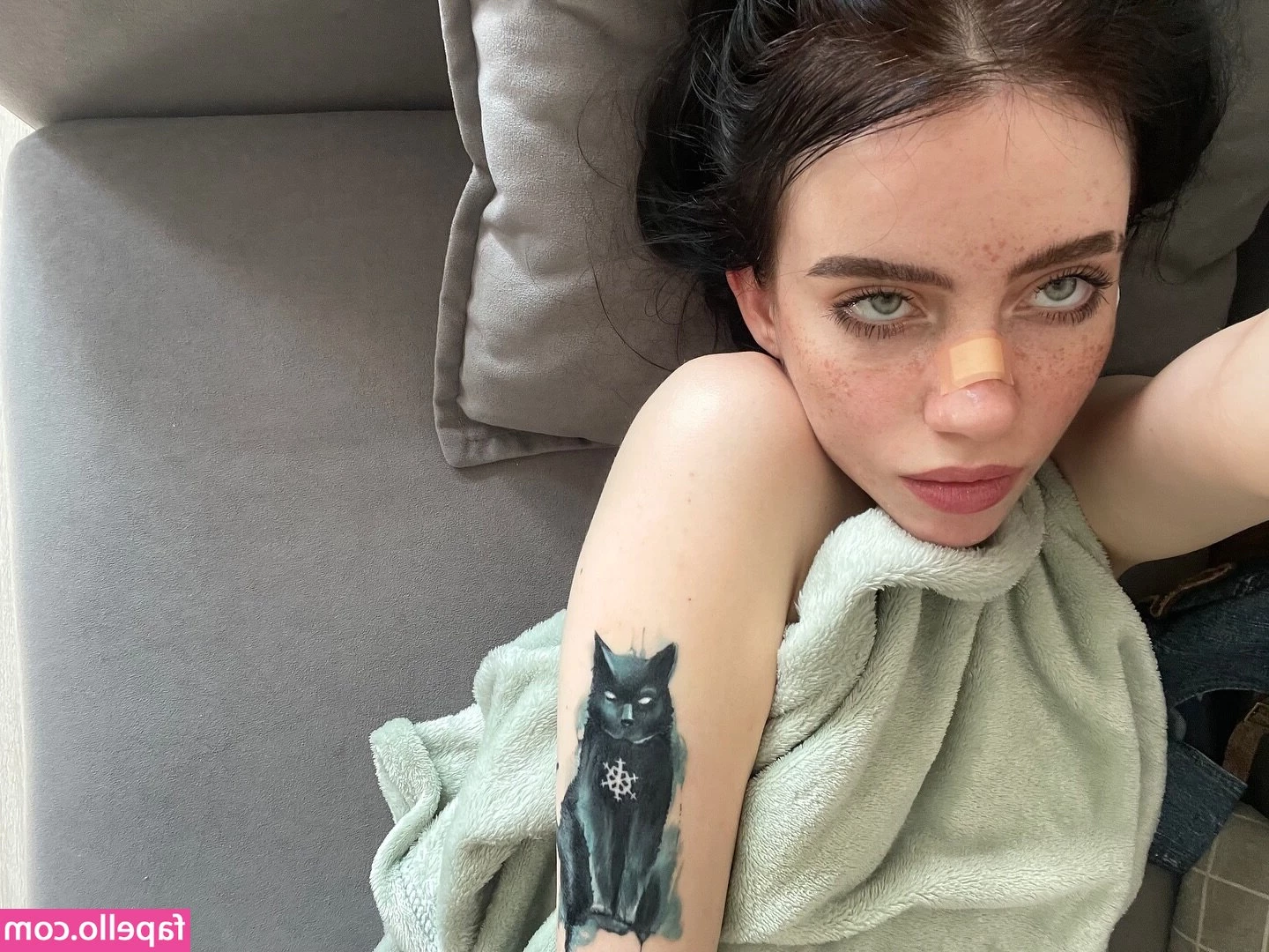 Irina Minkina [ irina-minkina ] - What do you want to see tonight?