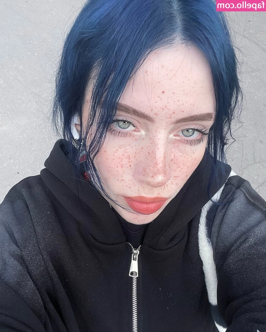 Irina Minkina [ irina-minkina ] - How fucking hot do we look together? Just about to get........