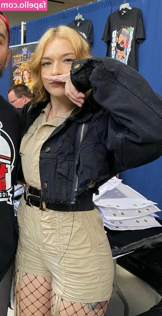 Jaime Hayter [ jaime-hayter ] - Strip Tease & Countdown! Lets get nasty daddy 😈