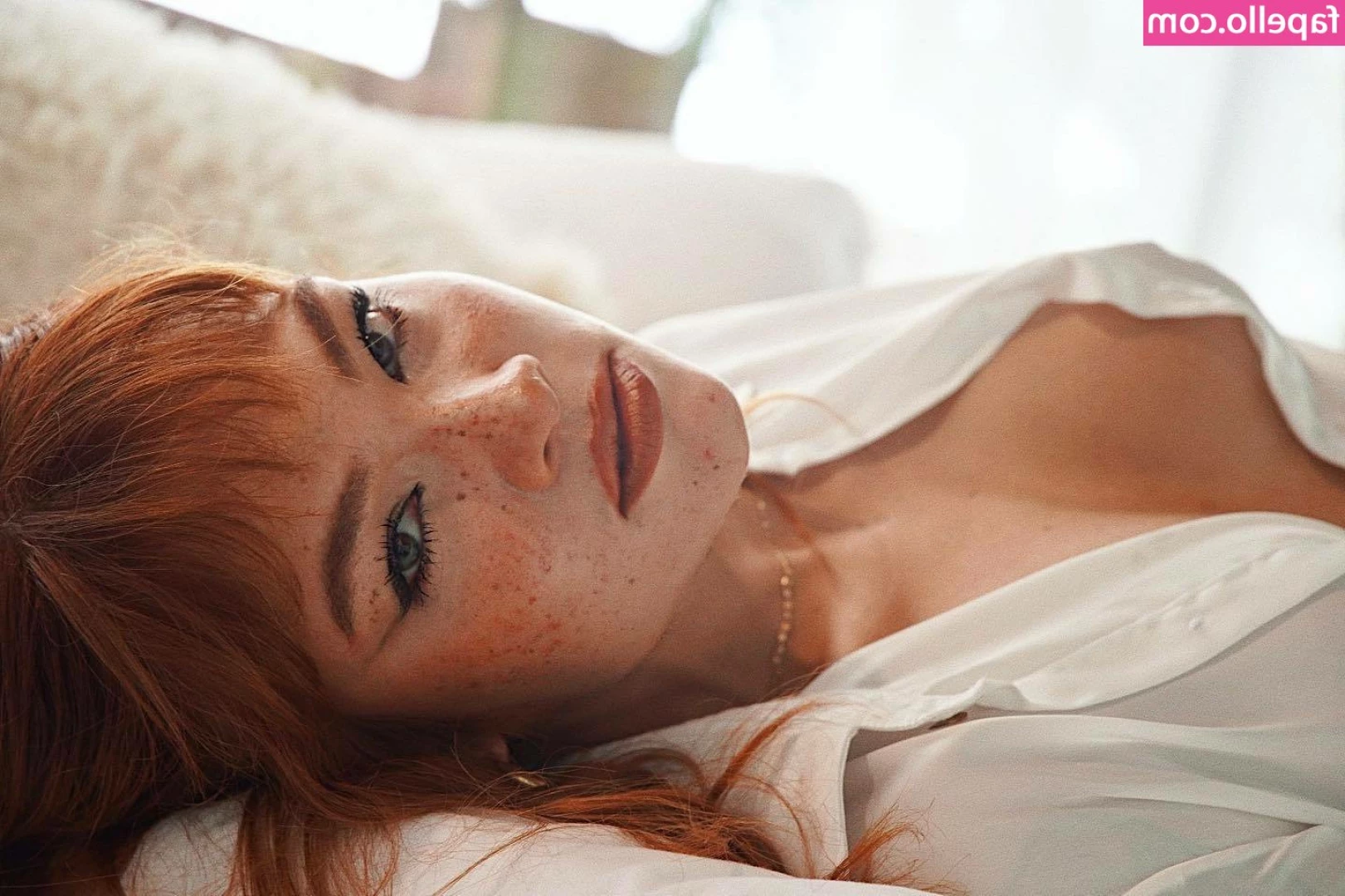 Jade Baraldo [ jade-baraldo ] - Impact play, electro play & some good ass fucking in this scene!