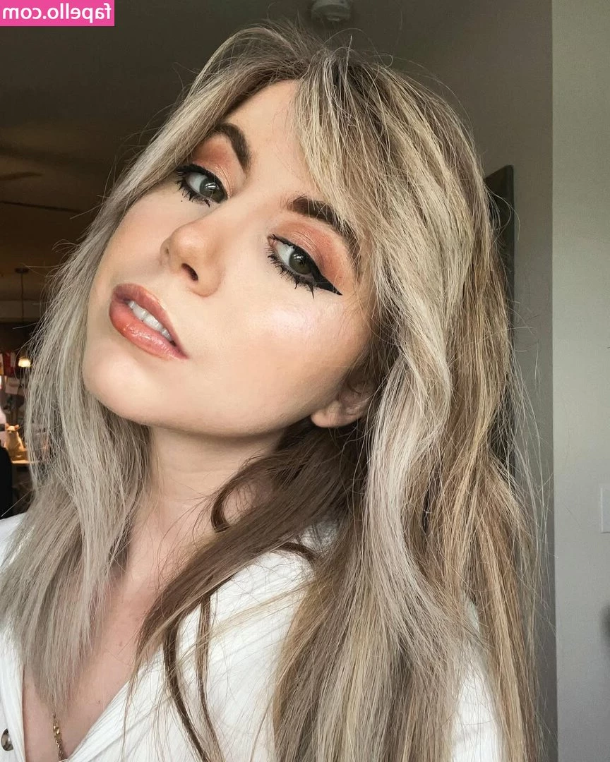 Nyybeats - Fuck man this room stinks