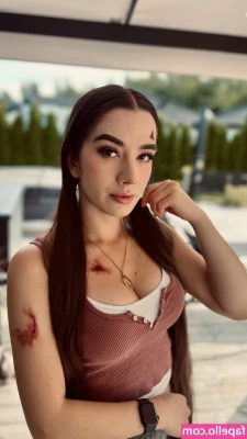 MissMikkaa - Modern miracle that leggings fit over my ass 📸