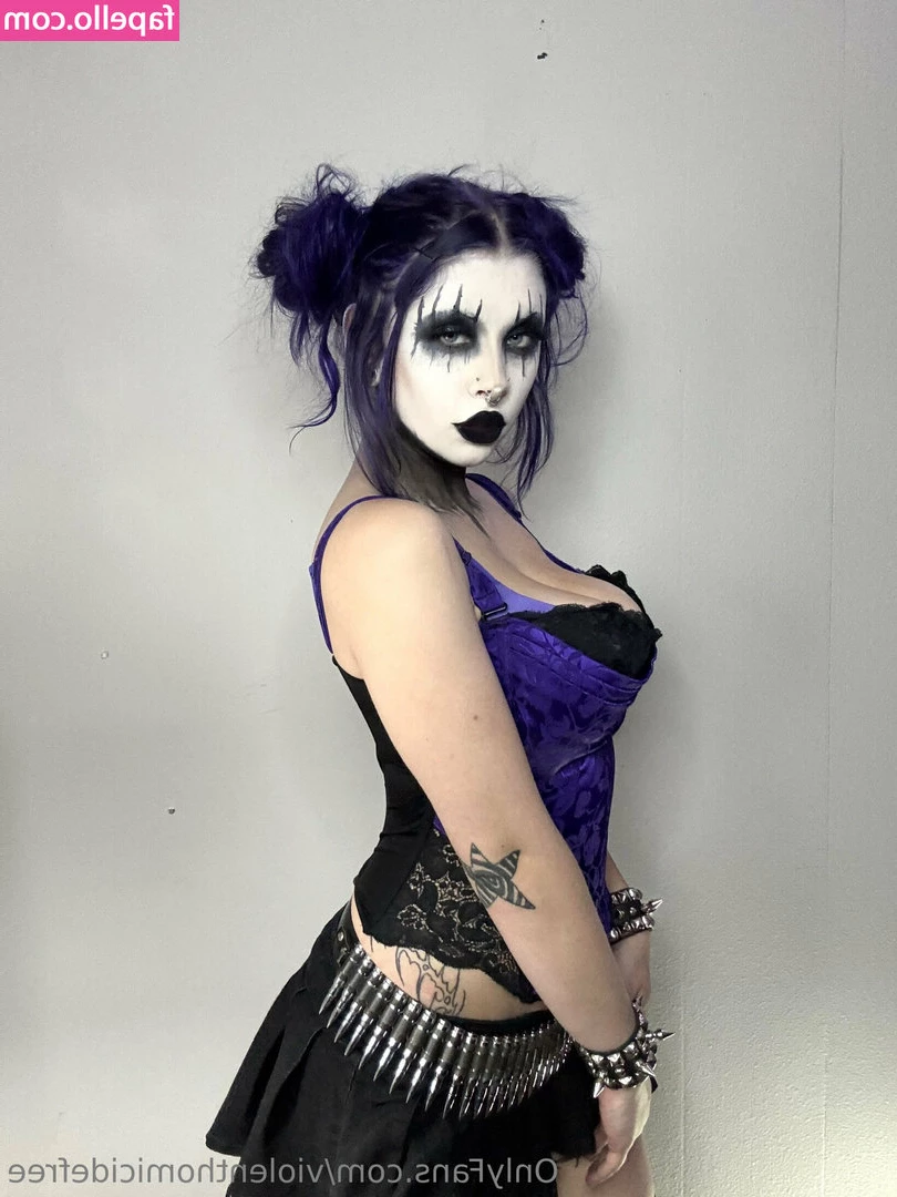 violenthomicidefree - Me and the sexy @nutonmybangz finally got to eat each other out and