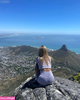 Melissa Reddy [ melissa-reddy ] - suck my toes while u pound me 🤤