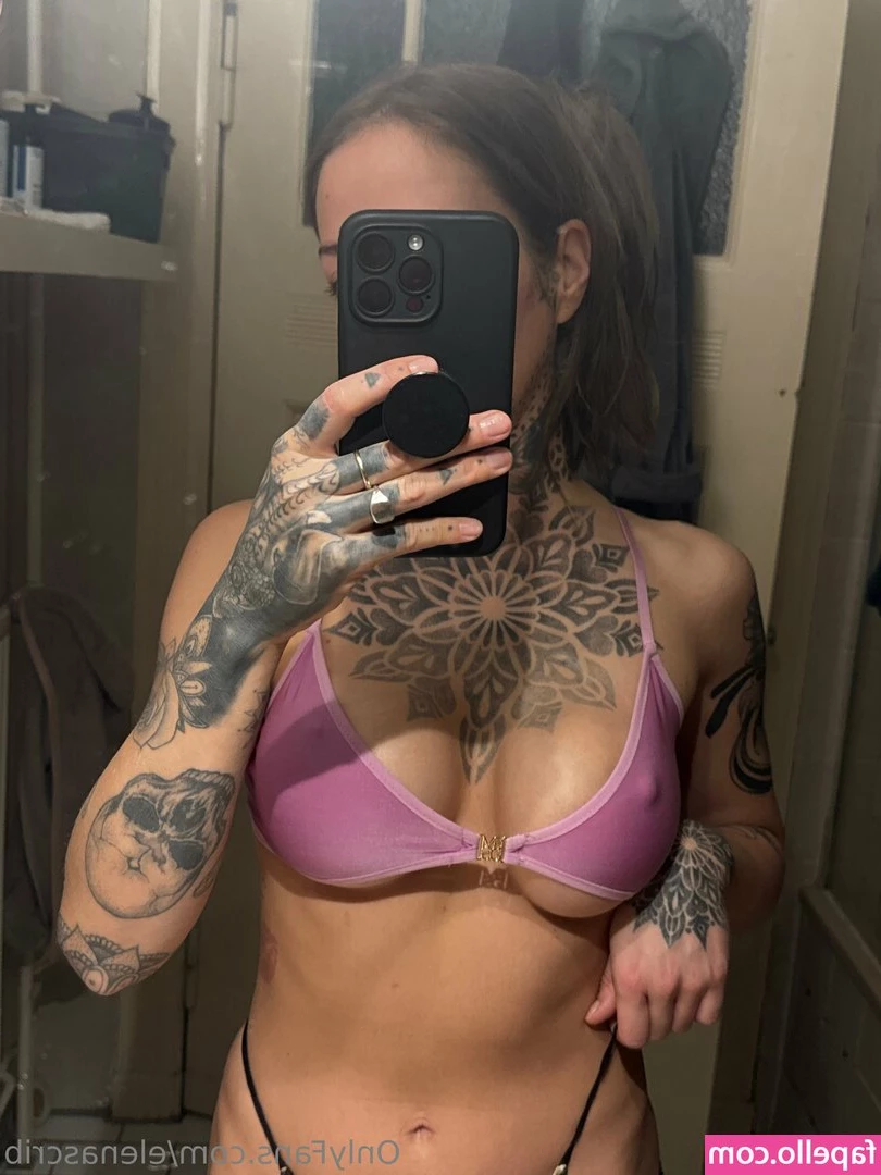 elenascrib - They're sooo sweaty ;)