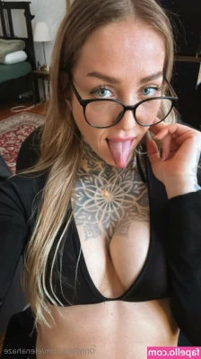 elenascrib - reminder i would love to hear what you think of my content  feel