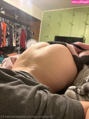 cjuneiperbrown33 - DM me your hottest fantasty right now! 😉