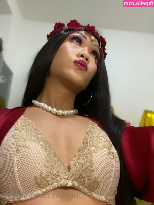 ts_lilyuw88 [ ts-lilyuw88 ] - ลองใส่​ panties ตัวเดียวมั่ง