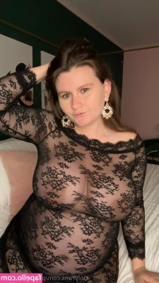 pregnantminxx - where’s the can of spray paint emoji 🤨