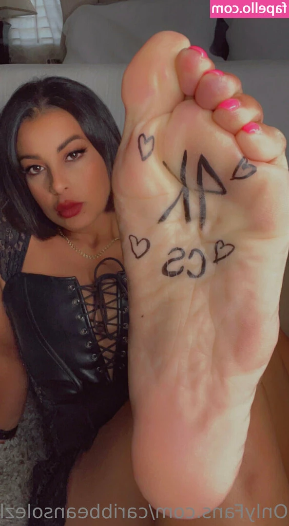 caribbeansolezlounge - unlock this full set uncensored by tipping  5