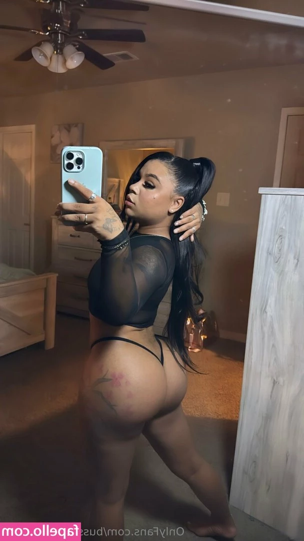 bussdownkleofree - In case y all didn t know imma Fuckin freak  I love tasting myself