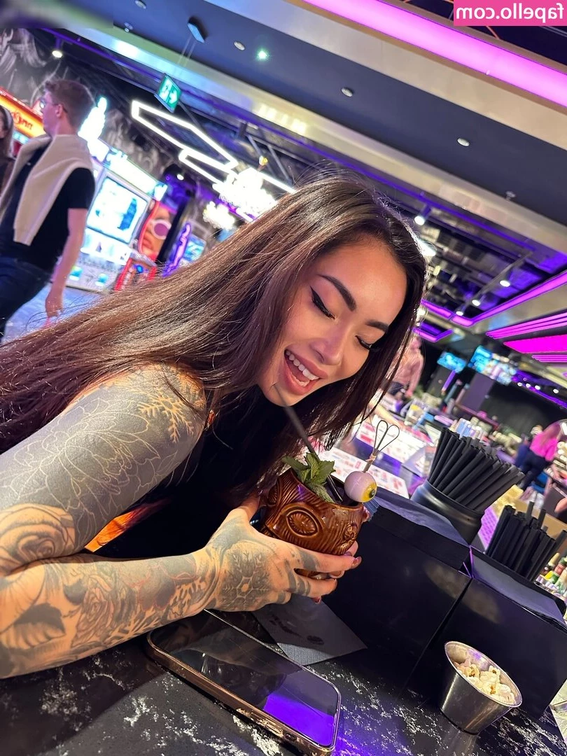 asianiina [ asianiina-1 ] - How could something so innocent be so corrupt? X x x