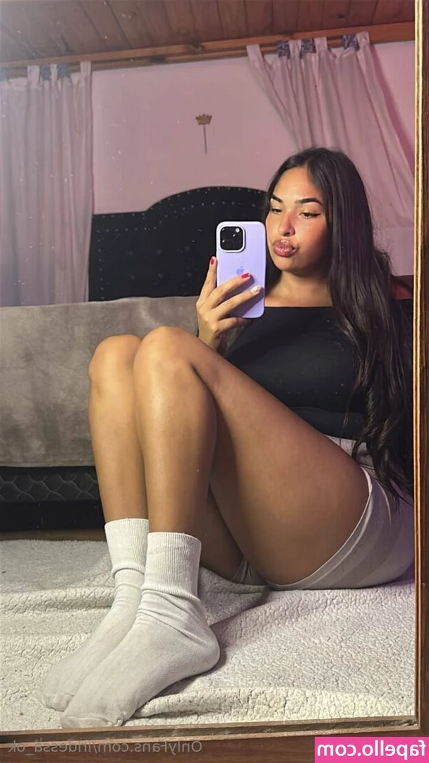 iridessa_ok [ iridessa-ok ] - This is exactly why I didn't want to do nudes in the first place and