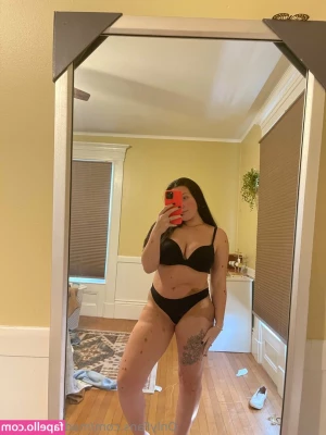 maddycupcake - do you like this outfit daddy?
